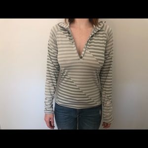 Nike Long Sleeved Pullover